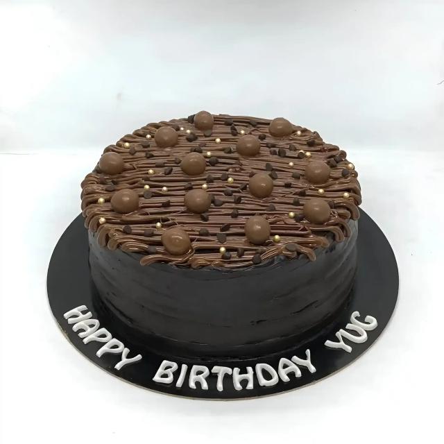 Choco Royale Cake Bliss