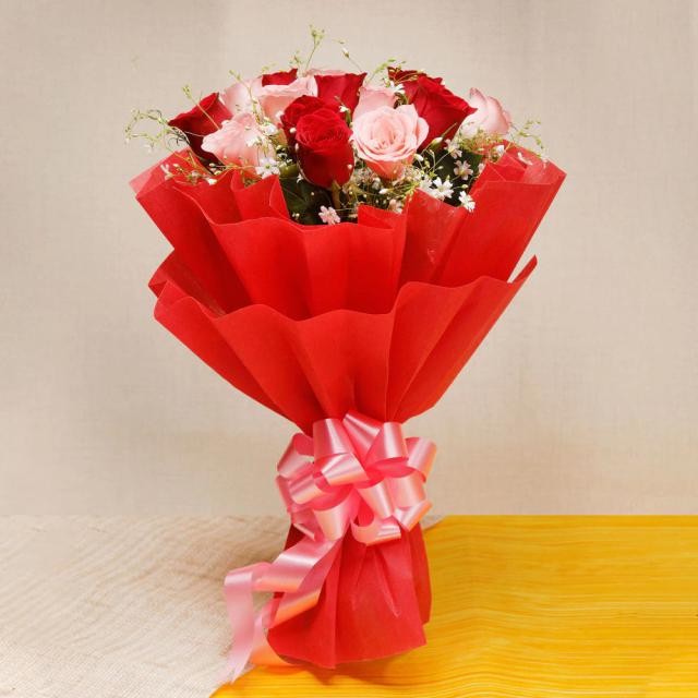 10 Red and Pink Roses Flowers Bouquet 