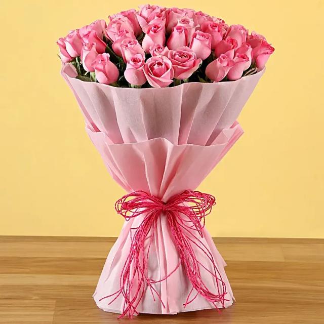 Poetic Pink Roses Flowers  Bouquet 
