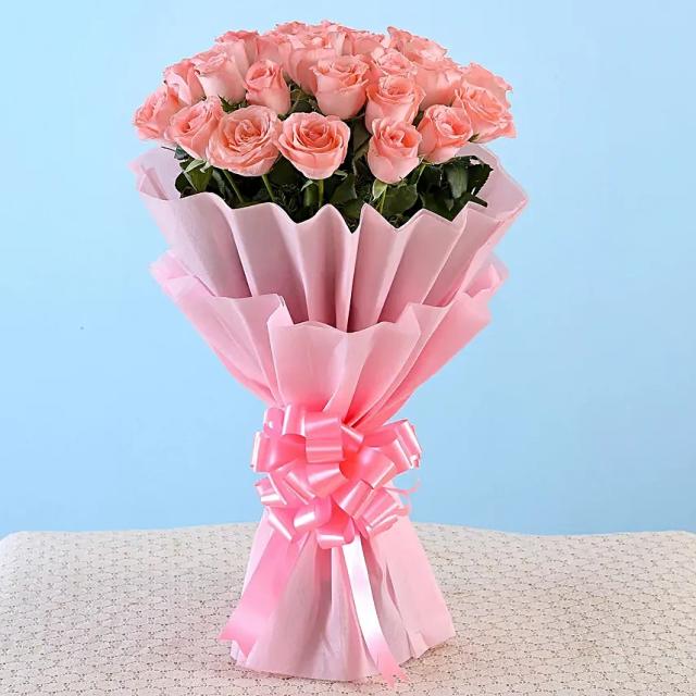 Graceful 25 Pink Roses Flowers  Bouquet